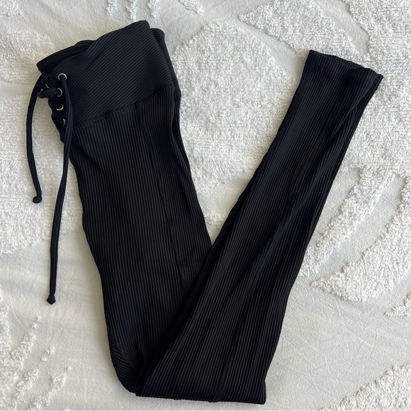 Year of Ours Ribbed Football Legging - Picture 7 of 8